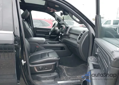 2023 Ram 1500 Limited из США, поврежденный, VIN 1C6SRFHT1PN541840